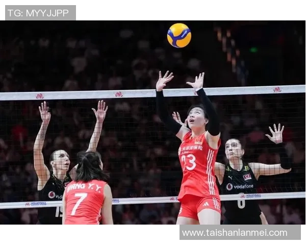 世预赛中国女排迎战强敌全力争胜展现团队精神与拼搏决心 世预赛中国女排迎战强敌全力争胜展现团队精神与拼搏决心