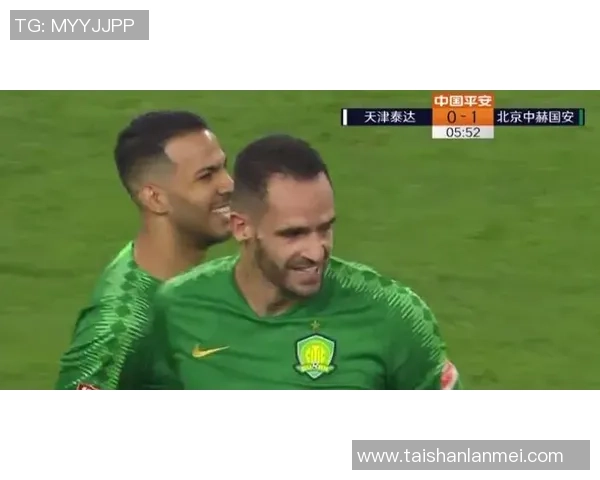 天津泰达与北京国安激战正酣精彩瞬间gif集锦回顾