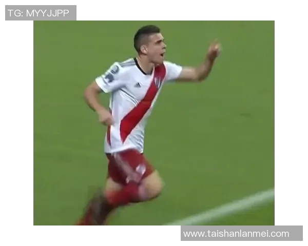 格雷米奥与河床对决结果揭晓双方表现分析与精彩瞬间回顾